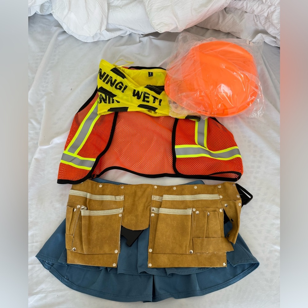 dolls kill construction worker halloween costume